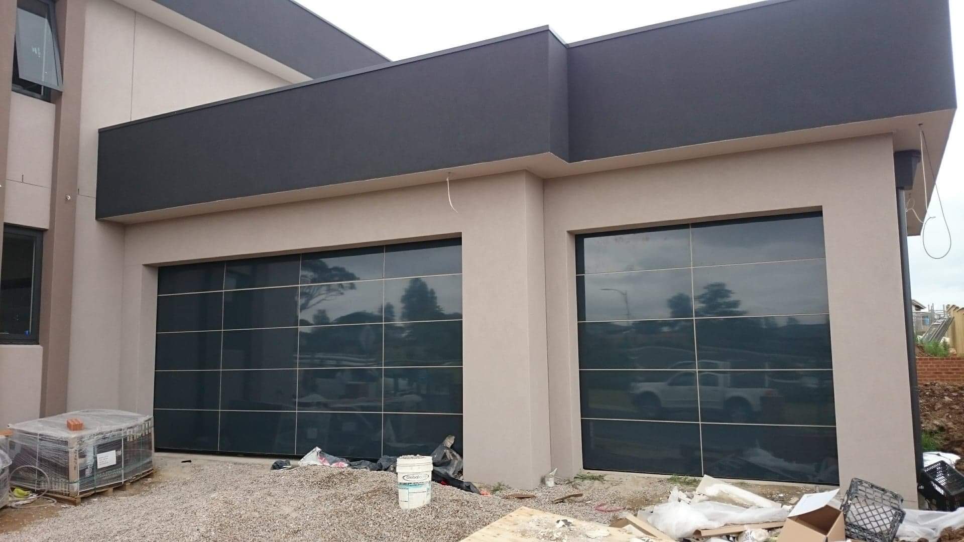 Colorsteel roller garage door installation Auckland